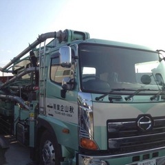 コンクリートを流し込む簡単なお仕事！安定の正社員！