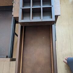 ロウヤのドレッサーになります。の画像