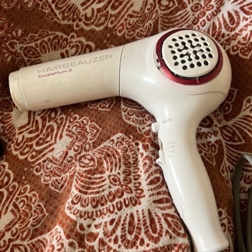 ドライヤー美容院