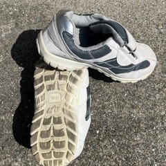 安全靴　の画像