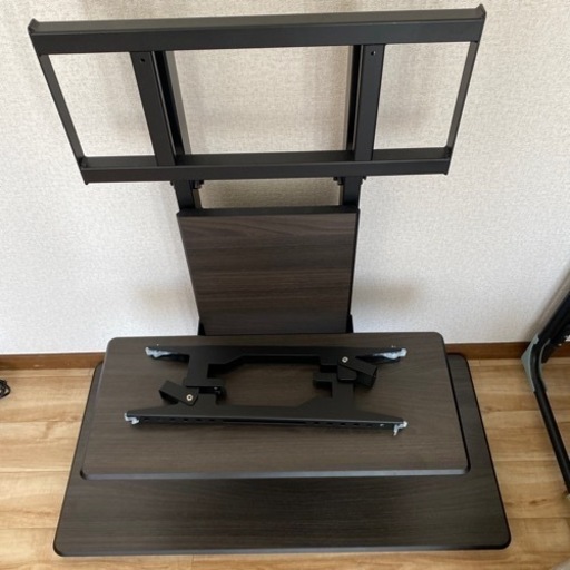 [決まりました]  KF970 テレビスタンド  77型まで対応 キャスター付き！取りに来てくださる方価格相談ください。