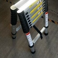 伸縮脚立の画像