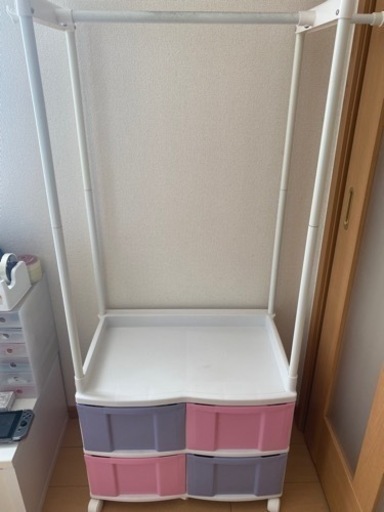商談中 キッズ　ハンガーラック　収納