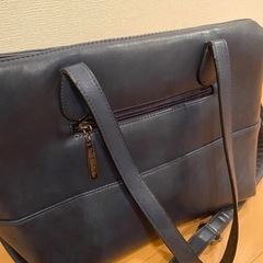 ニュージーランド製 2Wayバッグ　San Michelle ブルー　紺の画像