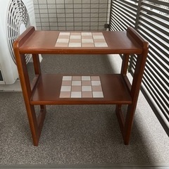 サイド　テーブル