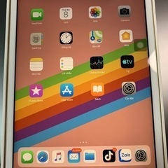 iPad Mini 3 16GB Sim フリー 極美品 (値下げ！)