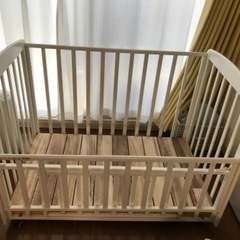 KATOJI カトージ　ベビーベッド　白の画像