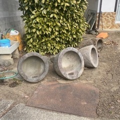 石臼　メダカ飼育容器