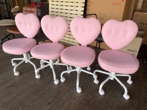ピンクチェア！1脚2980円