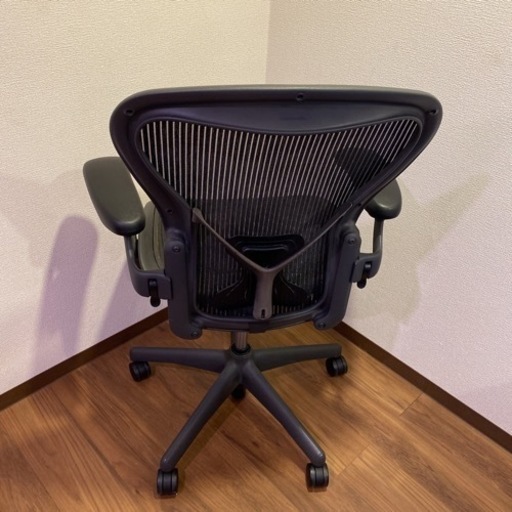 Herman Miller ハーマンミラー アーロンチェア AE113AWB-0001 肘付 ハイバックチェア Bサイズ 東京発！直接