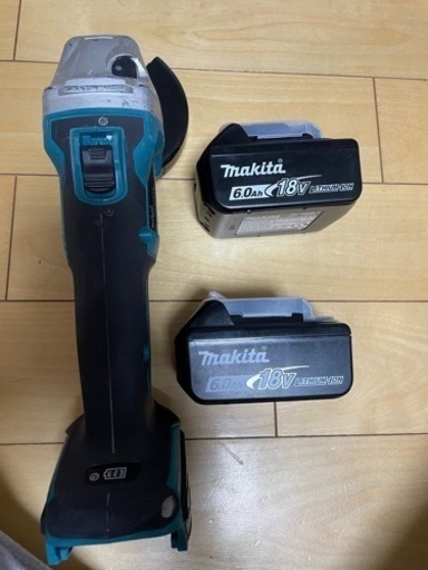 makitaグラインダー　GA404DN