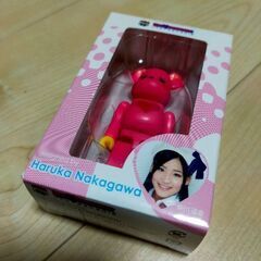 AKB48仲川遥香さんがデザインしたくまのフィギュアの画像