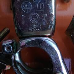 【中古】単管パイプ、直交クランプ、固定ベースの画像