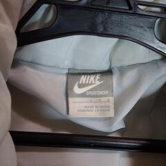 【値下げ】NIKE ジャケット Lサイズの画像
