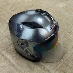 小型バイク用ヘルメットの画像