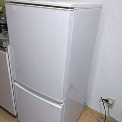 【値下げしました】SHARP 137ｌ(2015年製)　引き取っ...