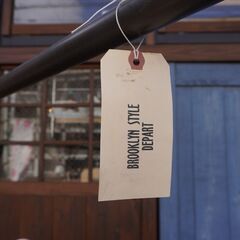 BrooklynstyleDepart（ブルックリンスタイルデパート）のハンガーラックです。配管モチーフのインダストリアルなオープンクローゼットはブルックリンスタイルや男前インテリアなどに。CC112の画像