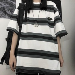 【新品】ユニセックス ストライプ Tシャツの画像