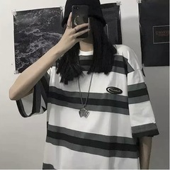 【新品】ユニセックス ストライプ Tシャツの画像