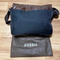 FOSSIL  ショルダーバッグの画像