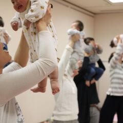 ふじみ野　赤ちゃんとママのリズムベビーヨガと成長時計作り　３月２８日（月） - イベント