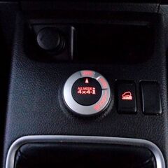 エクストレイル・無事故・美品車・上位モデル/20GTディーゼルターボ4WD・車検R5年2月迄・6MT・純正SDナビ・Bカメラ・フルセグTV…相談の画像