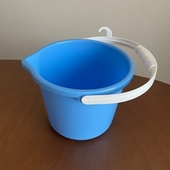 【新品】多機能　バケツ　8L