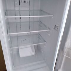 🌸新年度🌸半額以下／おまけ５点つき／中古美品／東芝／2ドア冷蔵庫170L／事務所用／一人暮らし／白の画像