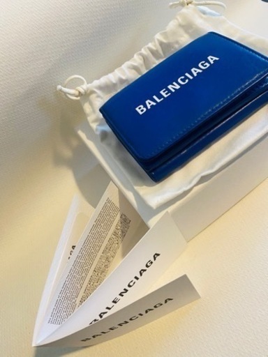 【早い者勝ち】正規品バレンシアガ　三つ折り財布　ブルー