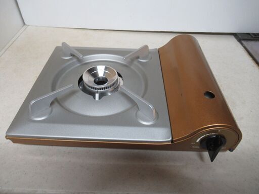 美品 未使用品 日本製 イワタニ Iwatani 薄型卓上カセットコンロ カセットフー 達人スリム CB-AS-1 フッ素加工 卓上コンロ　ブロンズゴールド　アウトドア　非常用　PSLPG　マグネット方式のカセットボンベ装着・圧力感知安全装置