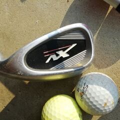 ゴルフクラブ、ボール