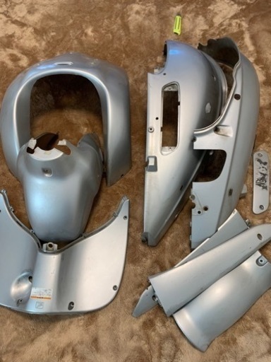 ジョーカー90外装　シルバー　近いかたお届け可能
