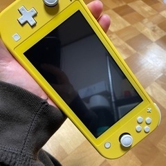 Nintendo Switch Lite Yellow