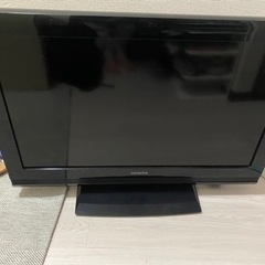 32型テレビ　年季はいってます！