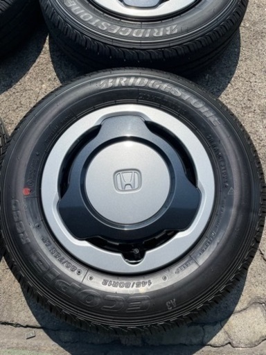 3月19日まで N-VAN純正タイヤホイル　新車外しキャップ付き
