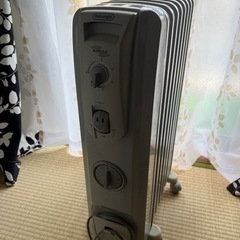 デロンギ　オイルヒーター　お取引中
