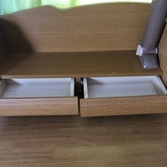 コクヨ学習机　差し上げます！の画像