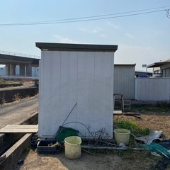 中古家庭用倉庫の画像