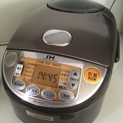 【お譲り先決定】象印　IH炊飯ジャー 5.5合炊き　NP-VC10