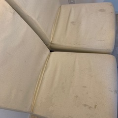 ダイニングテーブルの画像