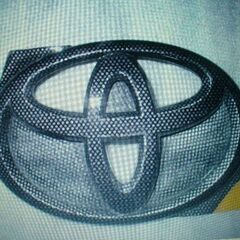 ☆新品 トヨタマークエンブレム カーボン調塗装☆の画像