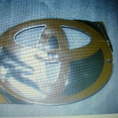 ☆新品 トヨタマークエンブレム カーボン調塗装☆の画像