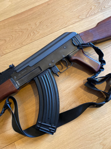 AK47 次世代　アサルトライフル　マガジン付き