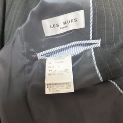 女性用スーツの画像