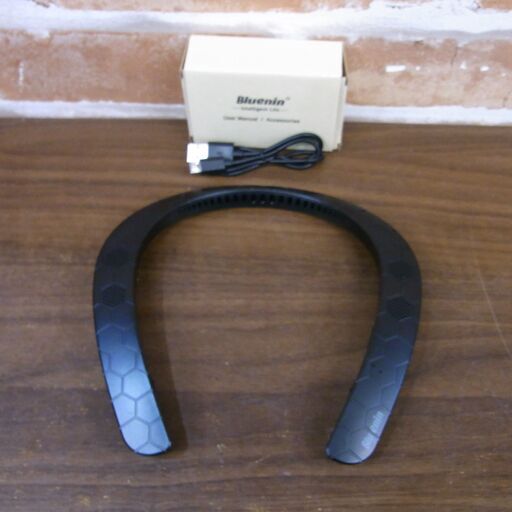 Bluenin ウェアラブル ネックスピーカー ワイヤレス 首掛け Bluetooth スピーカー【モノ市場 東海店】139