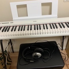 キーボード・イス・ヘッドフォン・ペダル