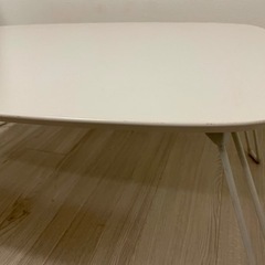 【無料】ローテーブル　オフホワイト　3/26 消します
