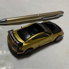 マクドナルドひみつのおもちゃトミカNISSAN.GTR.NISMOミニカーの画像