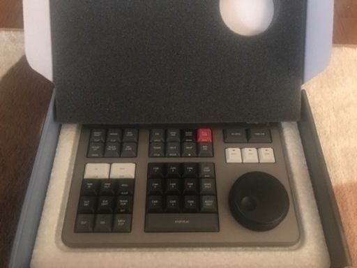 ダビンチリゾルブ　スピードエディター【中古美品】