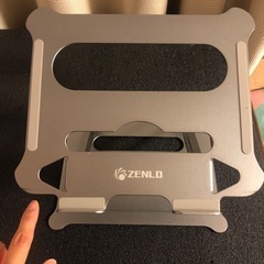 パソコンスタンド 